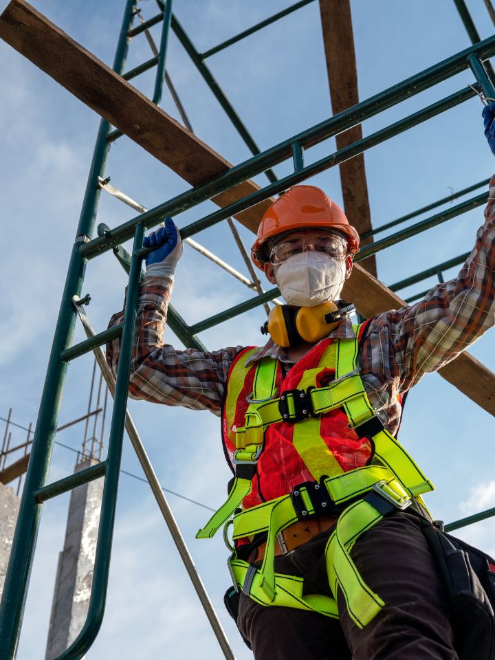 access platforms Wandsworth Common